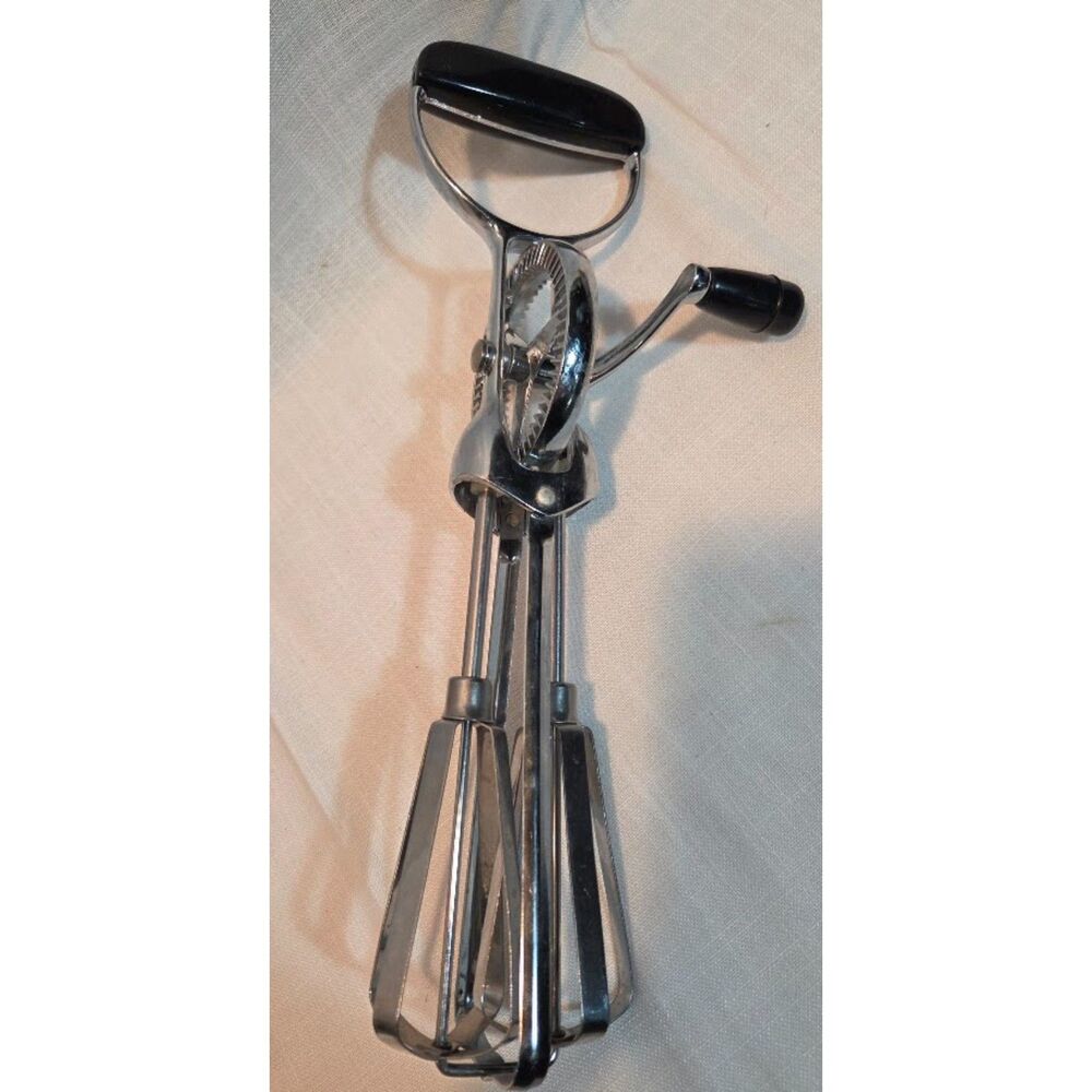 Vintage Stainless Steel Hand Crank Egg Beater Rotary Mixer Black Handle
